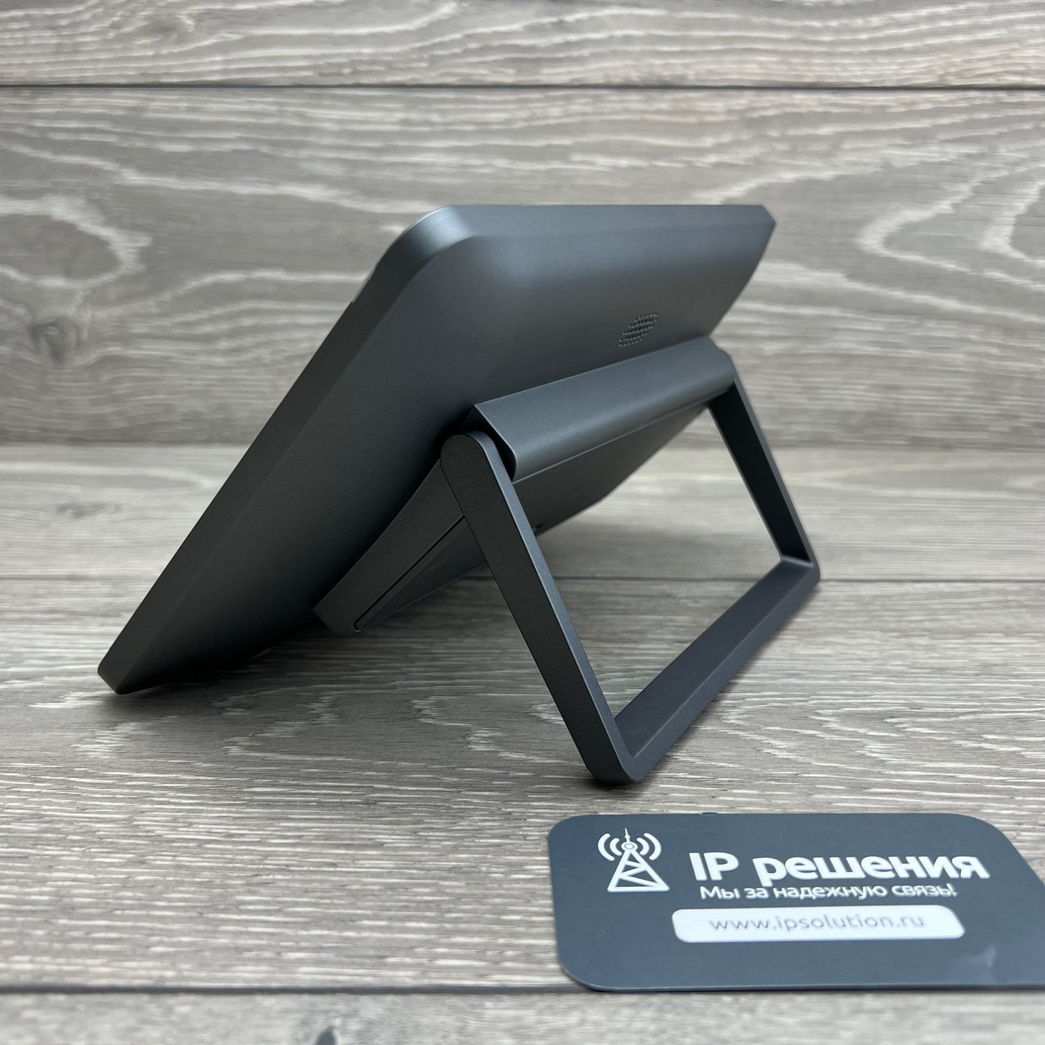 Yealink CTP18, сенсорная панель управления для терминалов и видеобаров Yealink